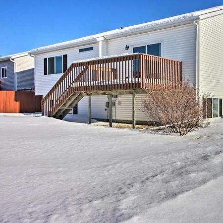 Welcoming West Fargo Retreat W Backyard Villa Ngoại thất bức ảnh