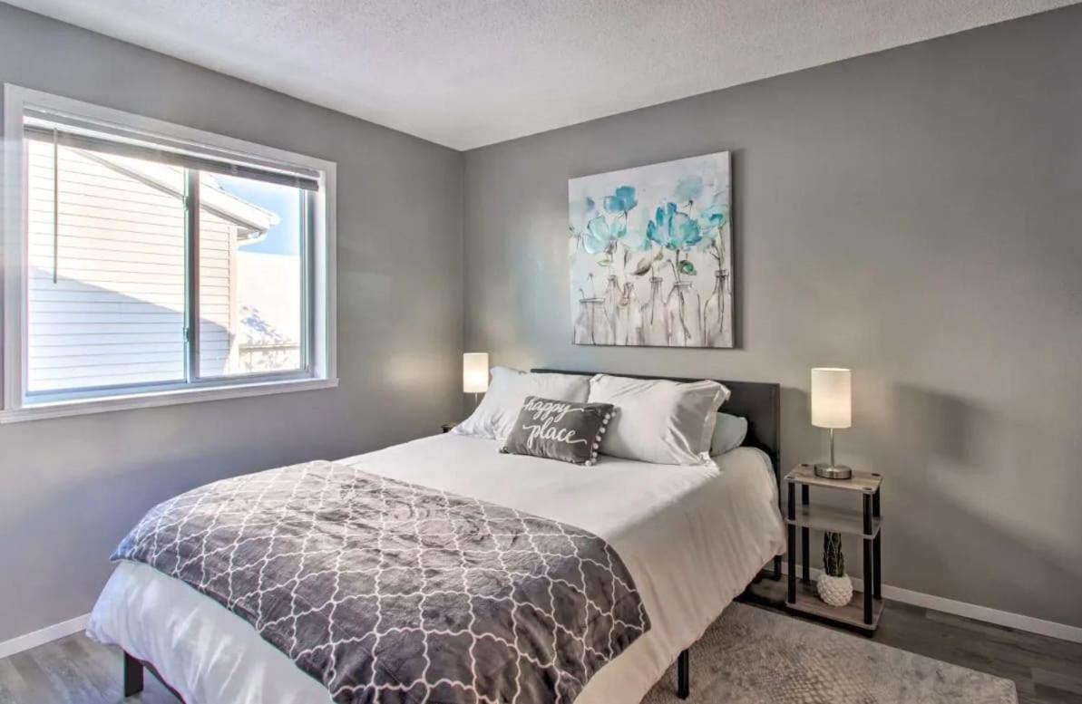 Welcoming West Fargo Retreat W Backyard Villa Ngoại thất bức ảnh